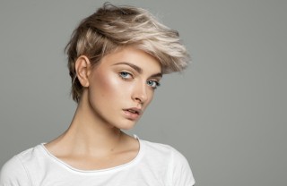 capelli corti, acconciature semplici, come pettinarli