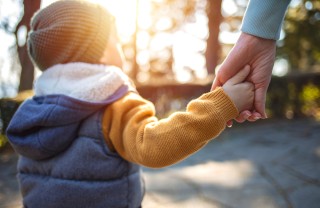 camminare con bambini sicurezza