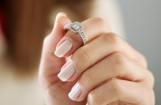 Anello con diamanti per il fidanzamento Anello di fidanzamento