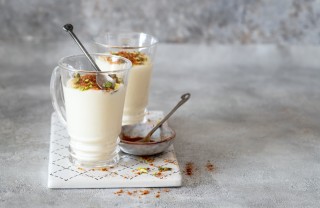 Budino al latte della donna, come si fa budino al latte, nonna, ricetta semplice