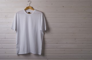 lavare t-shirt bianche  