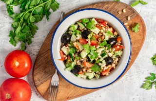 La ricetta dell'insalata di orzo perlato fredda orzo perlato, insalata fredda, come si fa