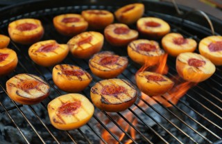 Pesche grigliate