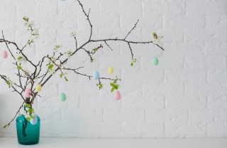 cosa appendere all'albero di pasqua, albero di pasqua