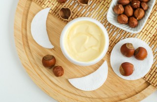 crema nocciole bianca, la ricetta crema nocciole bianca ricetta