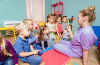 Cosa studiare per lavorare con i bambini Cosa studiare per lavorare con i bambini