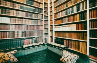 come organizzare piccola biblioteca casa, creare biblioteca casa