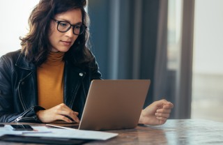 Donna al lavoro Donna al lavoro