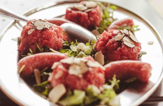 Carne cruda alla piemontese