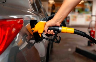 Come risparmiare benzina in auto