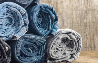 Come riciclare i vecchi jeans