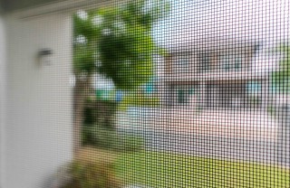 zanzariere a schermatura solare