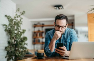 Come capire se il partner ci nasconde qualcosa Come capire se il partner ci nasconde qualcosa