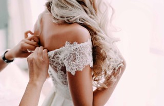 Sognare di vestirsi da sposa