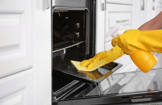 Pulizia del forno cosa usare per pulire il forno, come pulire il forno