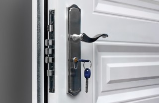 chiudere casa chiudere casa