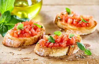 bruschetta con panzanella