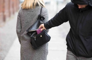 sognare una borsa rubata