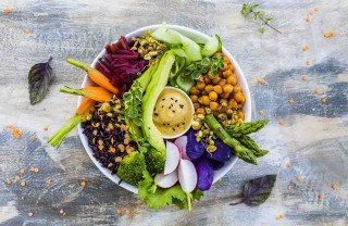 Cos'è e come si prepara la Buddha Bowl