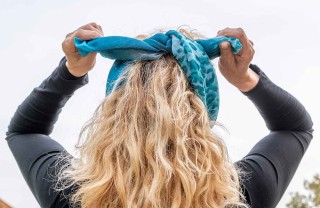 foulard tra i capelli