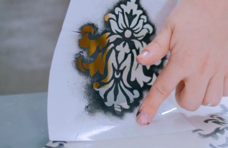 decorare piastrelle stencil, decorare piastrelle