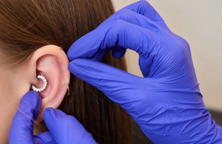 snug piercing snug piercing