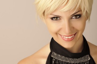 Estate: idee alla moda per il taglio e il colore dei capelli