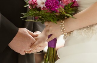 Matrimonio civile, idee per una cerimonia d'effetto: dalle promesse ai riti simbolici
