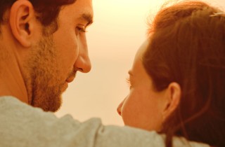 Amore, guardami negli occhi