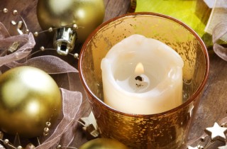 Bicchieri natalizi fai da te: come farli con il decoupage