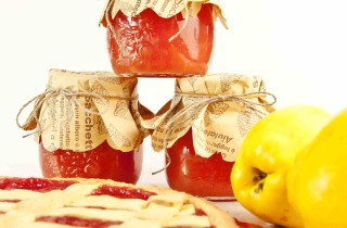 Crostata di marmellata di mele cotogne