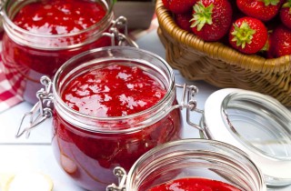 Marmellata di fragole senza zucchero