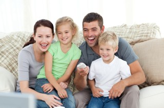 A ottobre Netflix arriva in Italia con migliaia di film e serie tv per tutta la famiglia