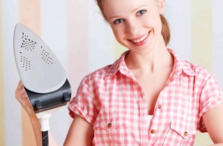 Come pulire il ferro da stiro: trucchi e prodotti