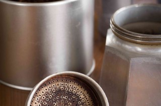 Come pulire l'alluminio della caffettiera