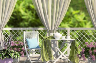 Come pulire e lavare le tende da sole: guida completa