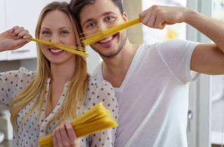 Pasquetta in casa: 5 giochi per adulti da fare se fuori piove