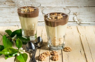 Budino cioccolato e crema, la ricetta facile