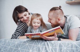 Libri da leggere ad alta voce ai figli: 5 titoli per i più piccoli