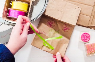 Come realizzare sacchetti regalo per dolci e alimenti