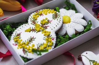 Come fare la mimosa in pasta di zucchero con facilità