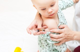 Vaccinazioni obbligatorie per la scuola, a marzo la scadenza per mettersi in regola