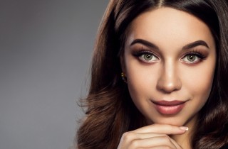 Il make-up per ingrandire gli occhi col video tutorial completo