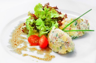 Insalata russa vegana, la ricetta gustosa e leggera