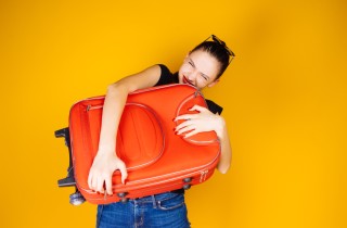 Come pulire una valigia in tessuto nell'attesa del prossimo viaggio