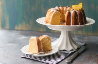 Ciambella soffice allo yogurt: come si prepara in modo veloce