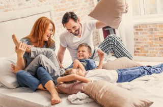 Genitorialità lenta, la nuova tendenza per vivere al meglio la relazione con i figli