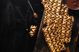 Chiacchiere o frappe con cioccolato: come prepararle per Carnevale