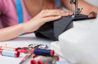 Come allungare i pantaloni con il cucito creativo e facile