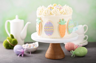 Decorazioni torte pasquali in pasta di zucchero: 7 idee che vorrai fare